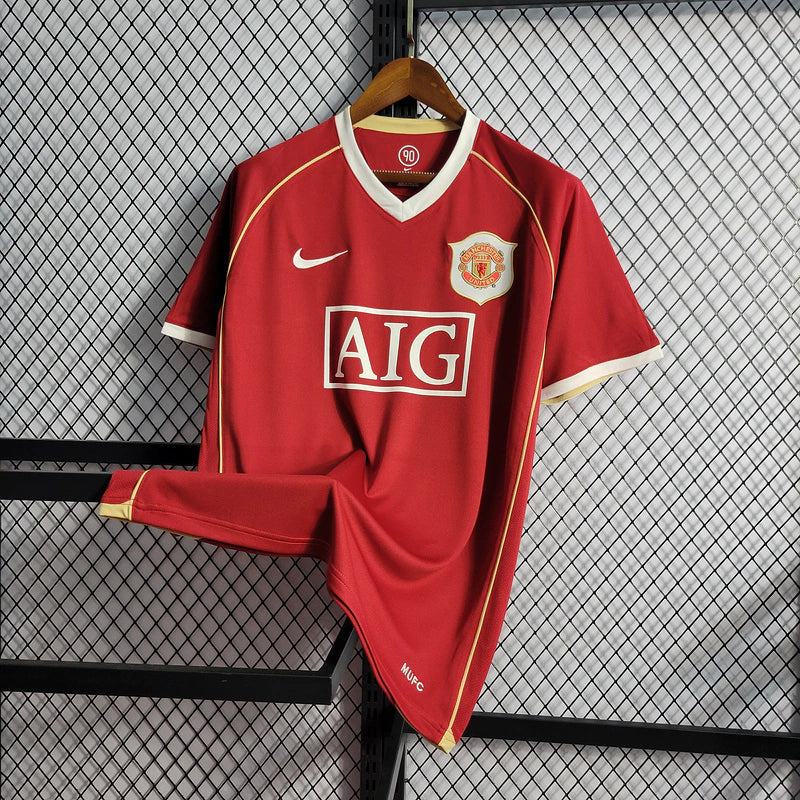 Camisa Retrô Manchester United 2006 | Nike Masculina - Vermelha 
Desconto de LANÇAMENTO