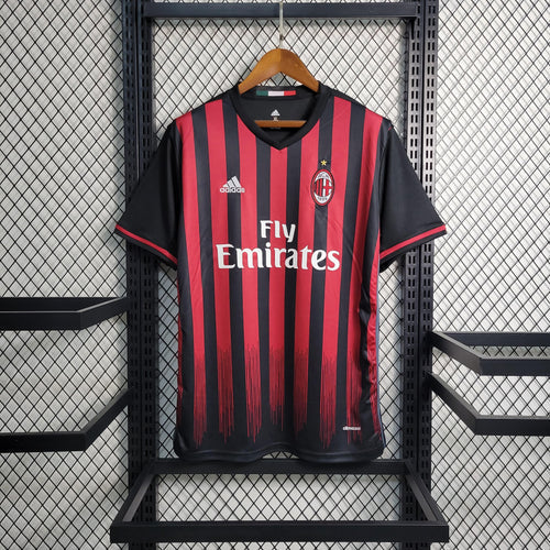 Camisa Retrô Milan 16/2017 | Adidas Masculina - Vermelha 
Desconto de LANÇAMENTO