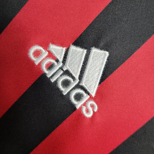 Camisa Retrô Milan 16/2017 | Adidas Masculina - Vermelha 
Desconto de LANÇAMENTO