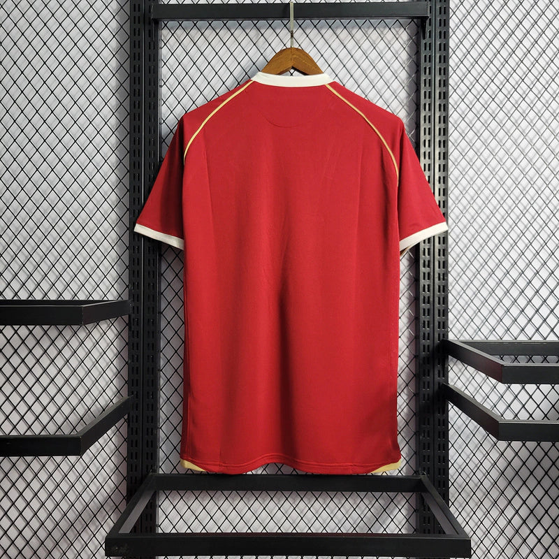 Camisa Retrô Manchester United 2006 | Nike Masculina - Vermelha 
Desconto de LANÇAMENTO