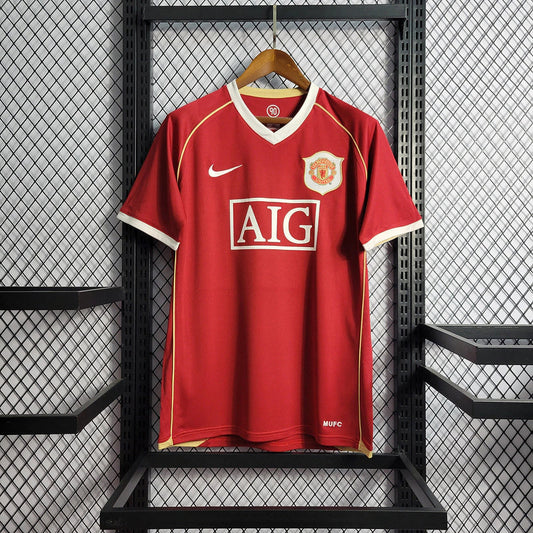 Camisa Retrô Manchester United 2006 | Nike Masculina - Vermelha 
Desconto de LANÇAMENTO