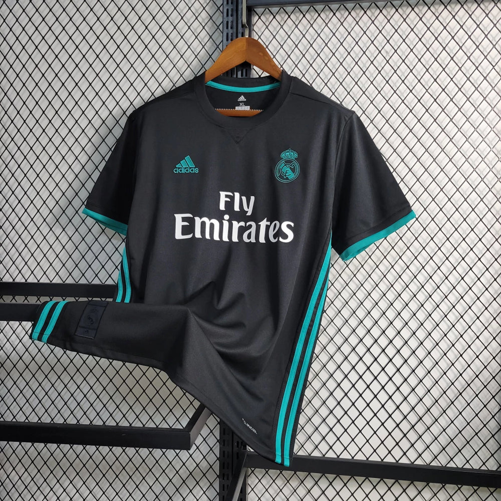 Camisa Real Madrid Retrô 17/2018 | Adidas Masculina - Preta 
Desconto de LANÇAMENTO