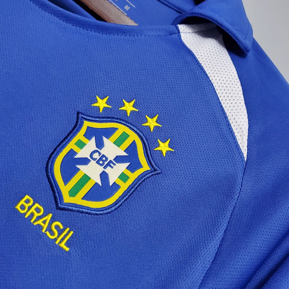 Camisa Seleção Brasileira Retrô 2002 | Nike Masculina - Azul 
Desconto de LANÇAMENTO